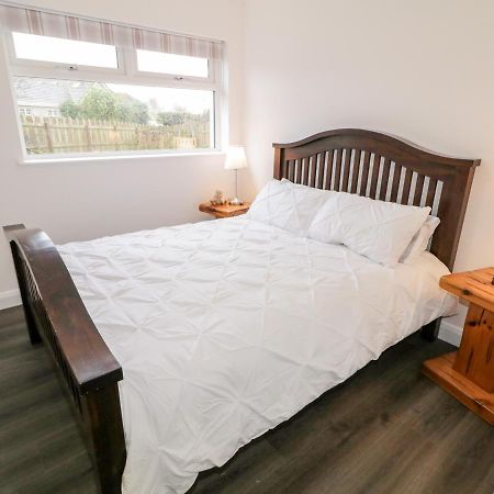 19A Lismenary Road Villa Ballyclare Екстериор снимка